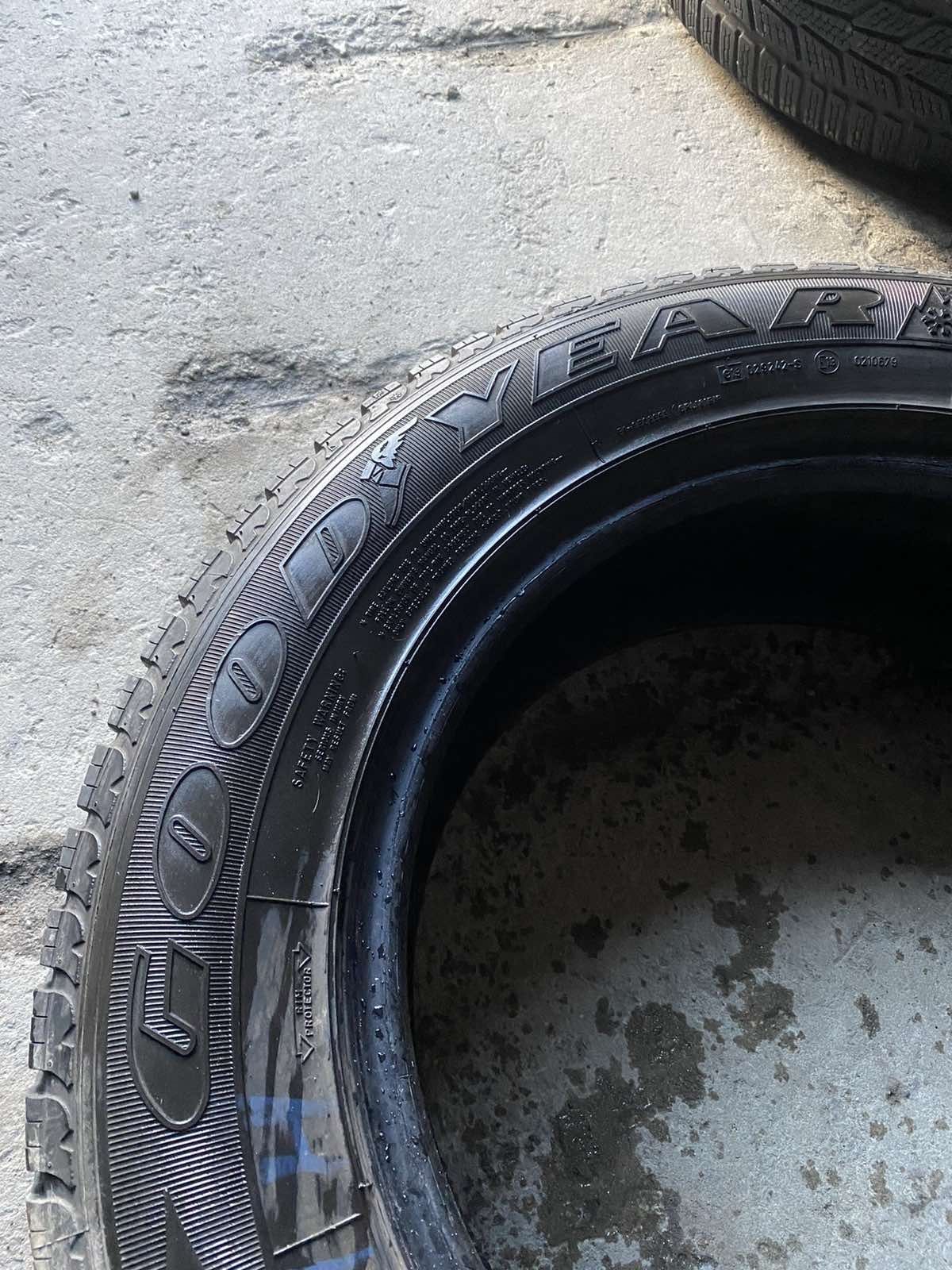 225.65.17 GoodYear 4шт зима БУ склад шины резина 65 R17 Шиномонтаж Хар