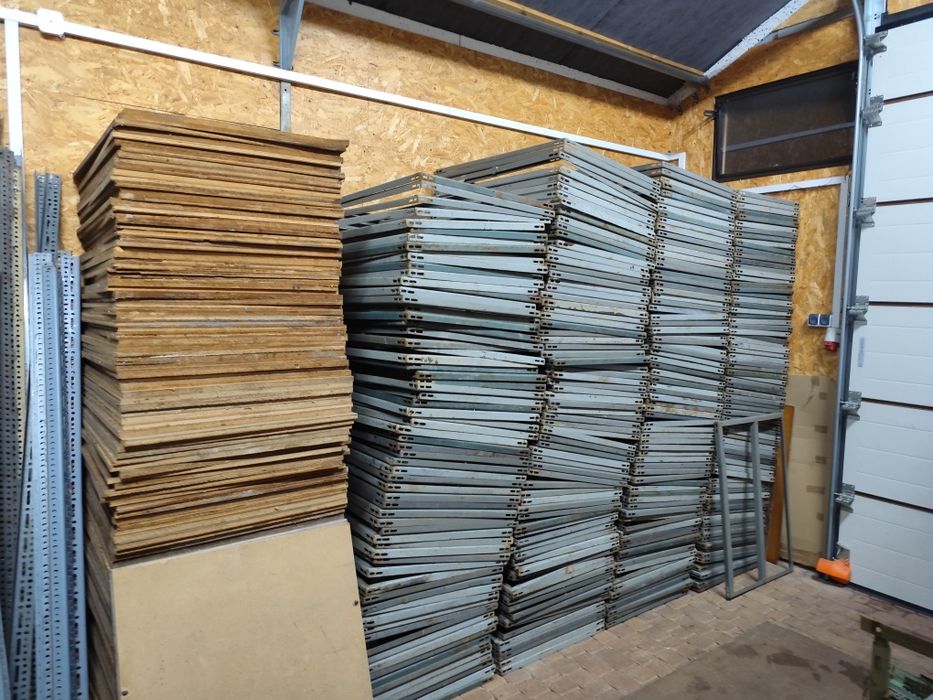 Regał magazynowy garażowy