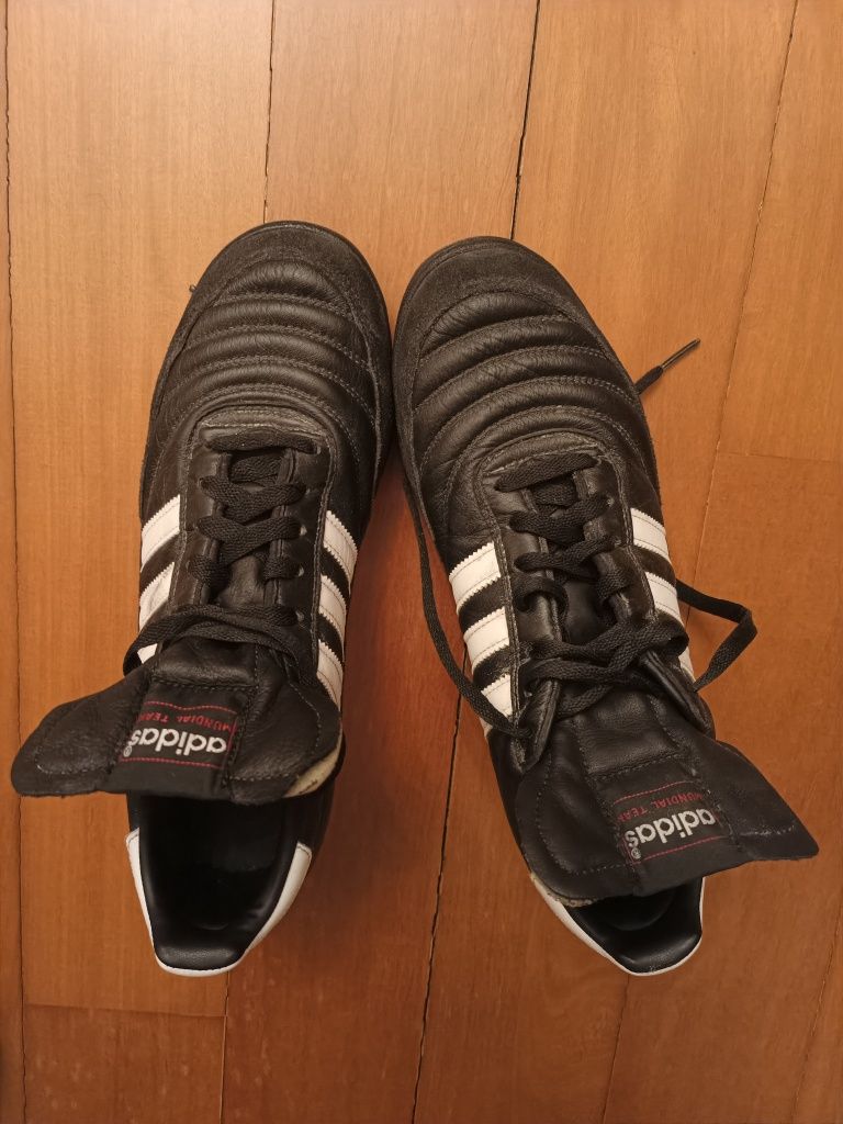 Bota de futebol copa mundial