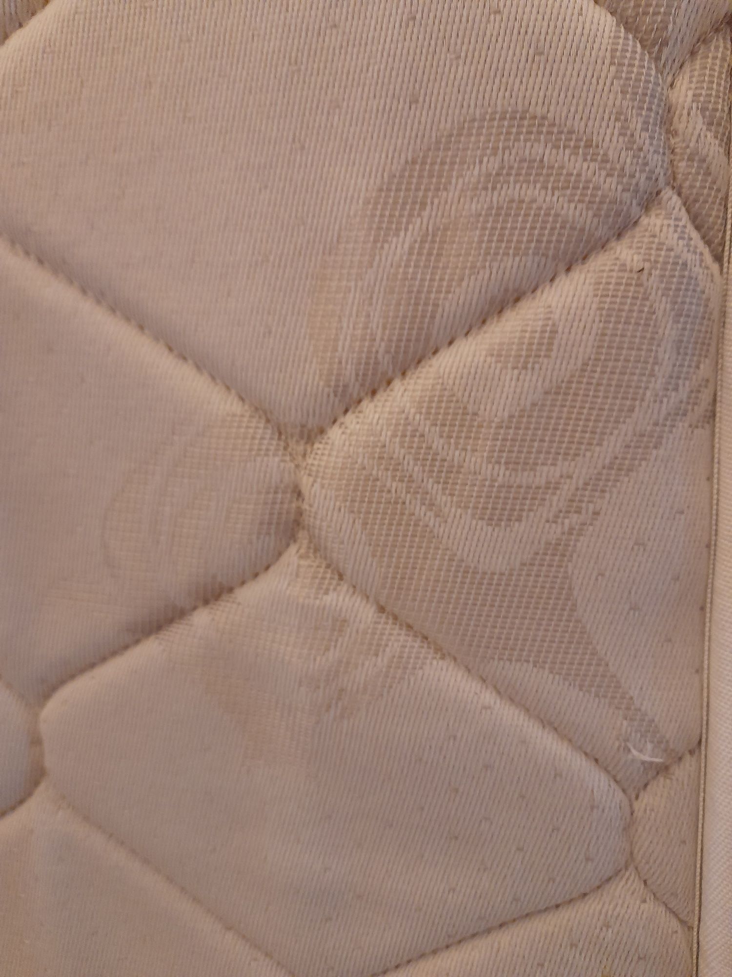 Berço de bebé e criança 70x1.40 com colchão