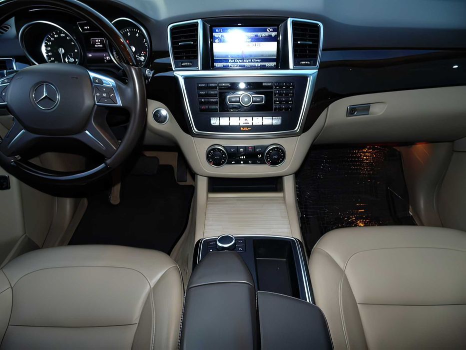 Mercedes-Benz ML350      2014