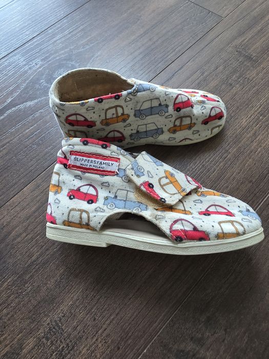 Kapcie do przedszkola. Slippersfamily 27