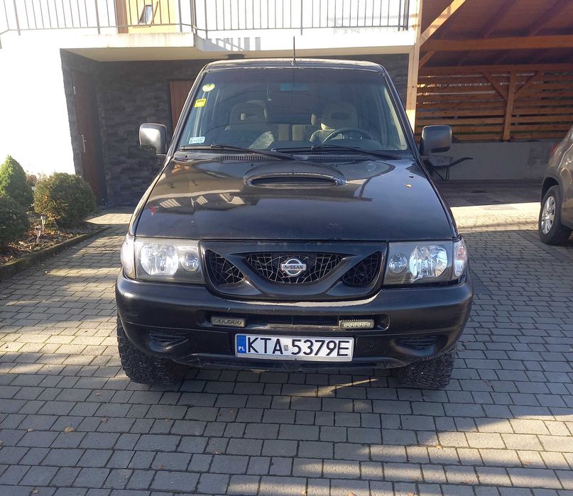 Nissan Terrano II