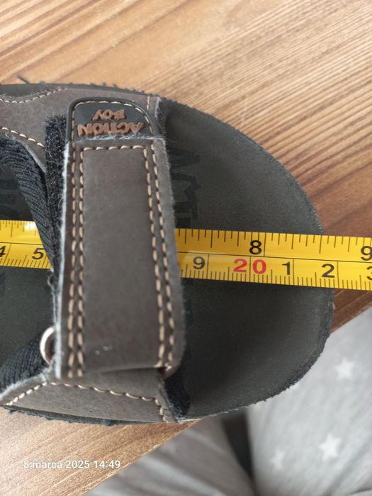 Sandałki chłopięce r.33 action boy