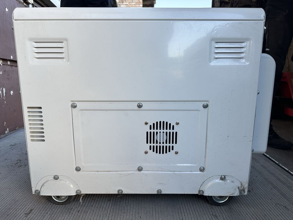 Тихий дизельний генератор YARMAX 7 кВт 1/3 фази