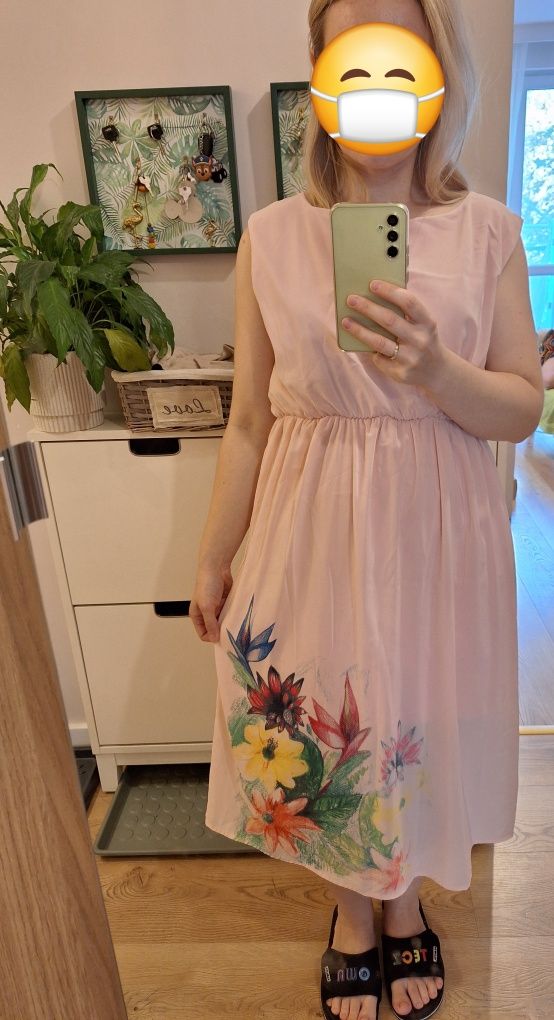 Sukienka koktajlowa różowa z kwiatami rozmiar XL