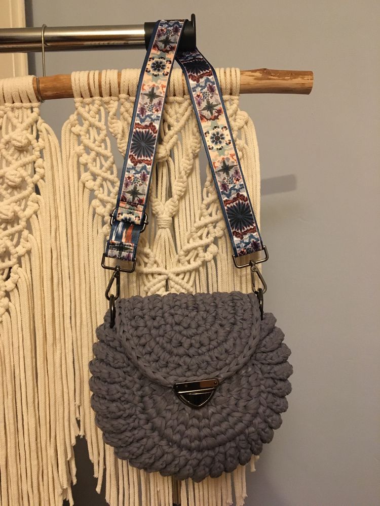 Torebka zrobiona na szydełku handmade