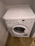 Pralka  Indesit.
