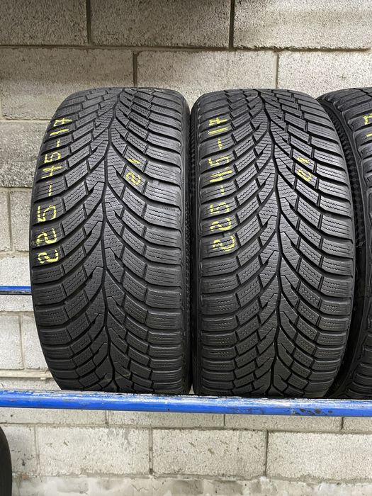 Зимові шини 225/45 R17 CONTINENTAL