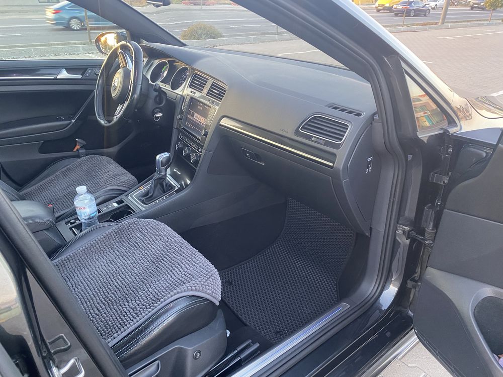 Volkswagen golf GTE