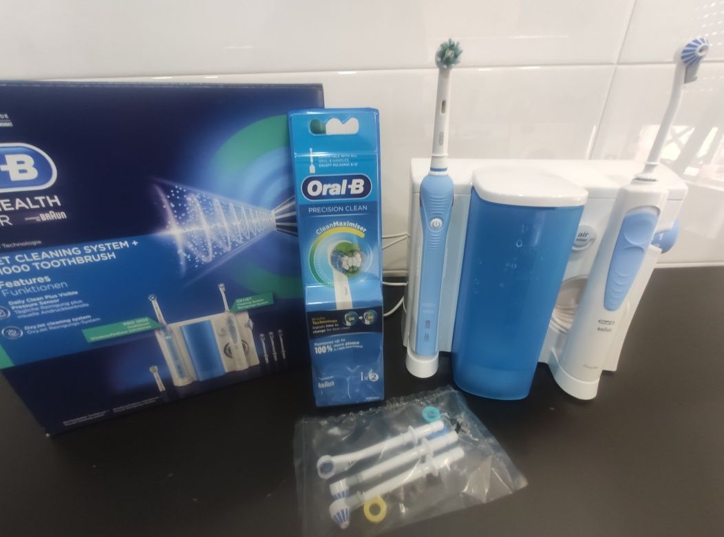 Centro dentário Oral-B oxyjet cleaning system