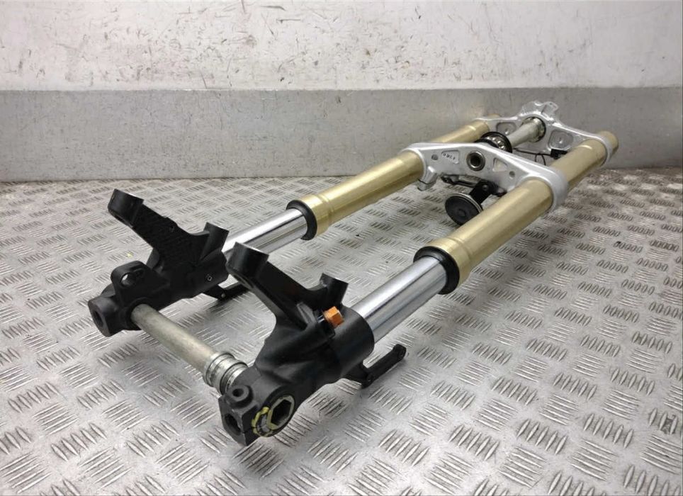 Suspecao mt09/ tracer 09 /xsr900