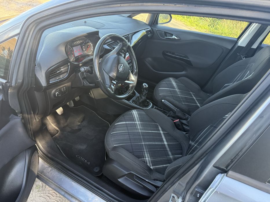 Opel Corsa E 1.4 90km Climatronik 5 - drzwi zarejestrowana 76tys km