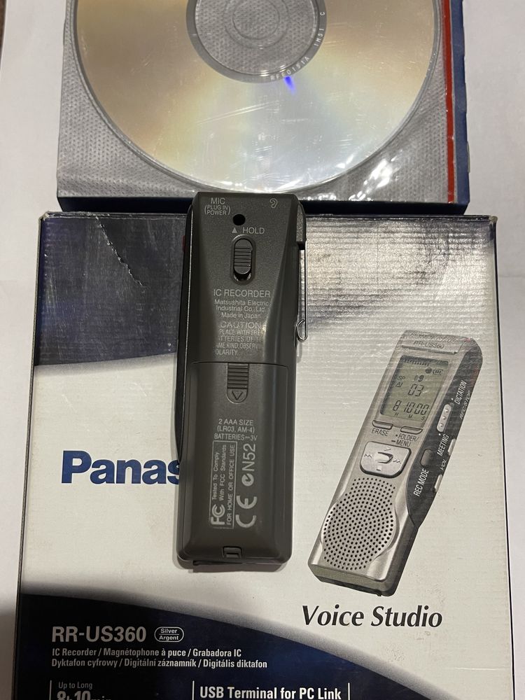 Panasonic RR-US360 диктофон