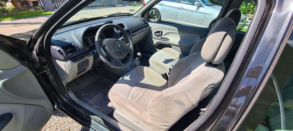 Renault Clio 2 PH2