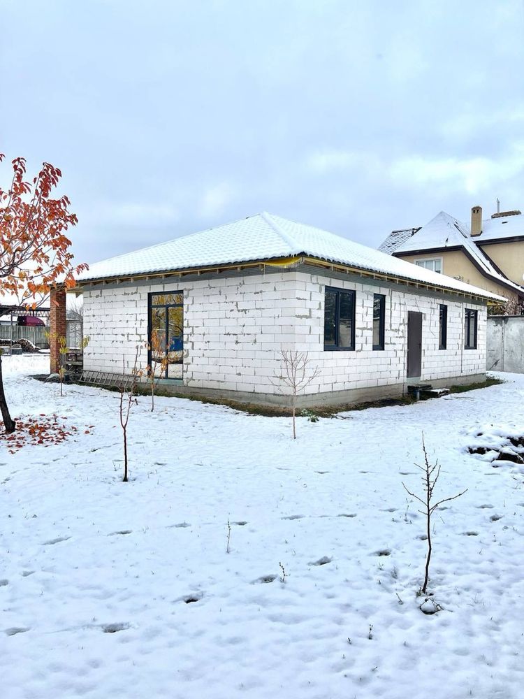 Новый дом с ремонтом 120 м2, Павленки, Ньютона, Комунальный рынок