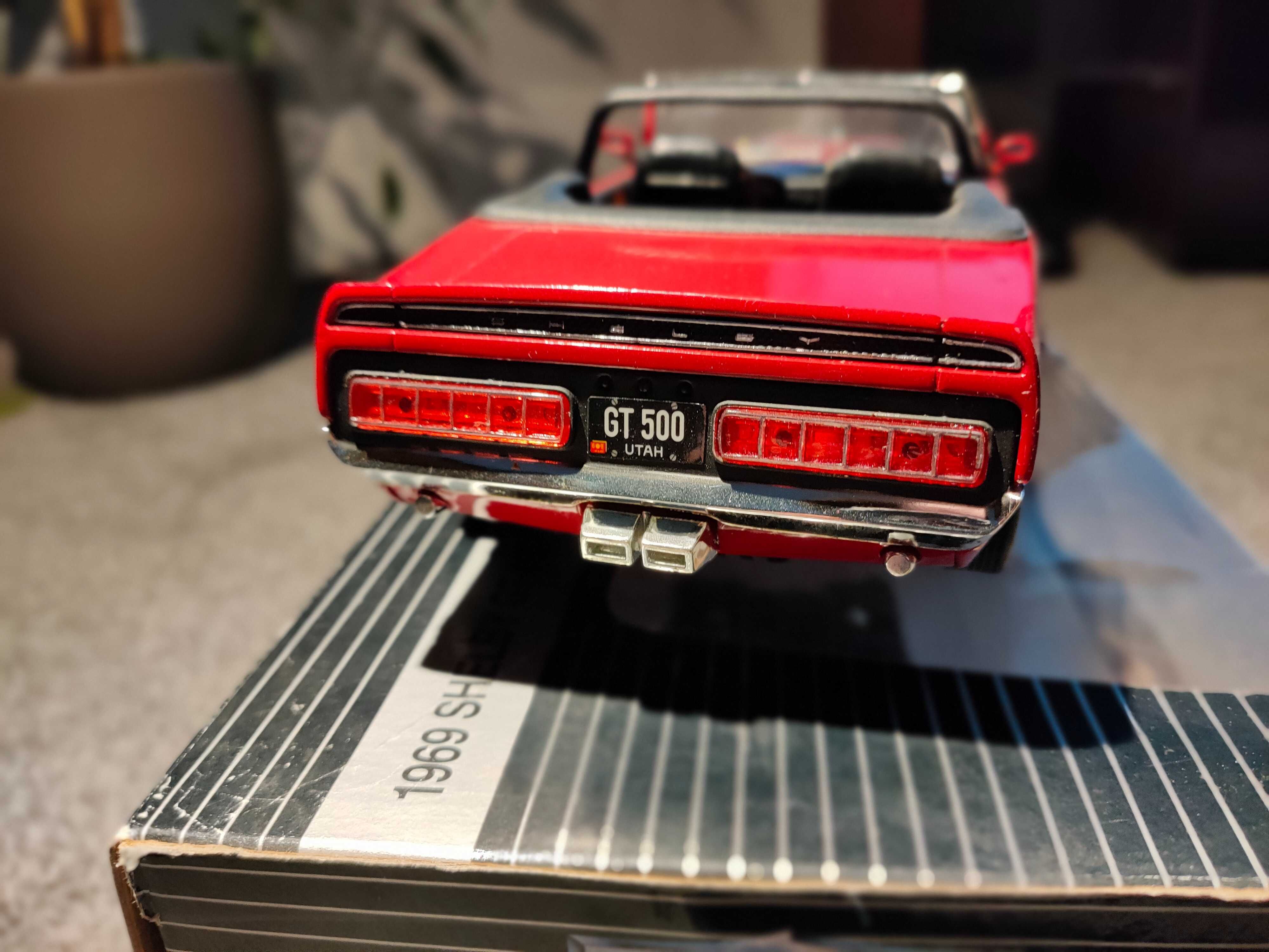 1:18 Shelby GT500 Convertible American Muscle ERTL