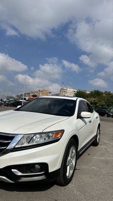 До вашої уваги Honda crosstour 2013р не потребує  вкладень
