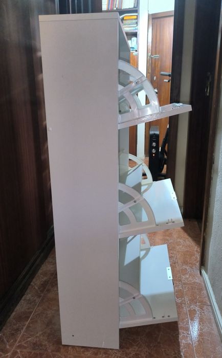 Sapateira do IKEA branca