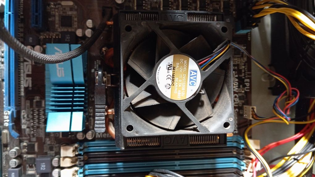 Asus m4a87td/usb3 + amd phenom II x4 965 be.