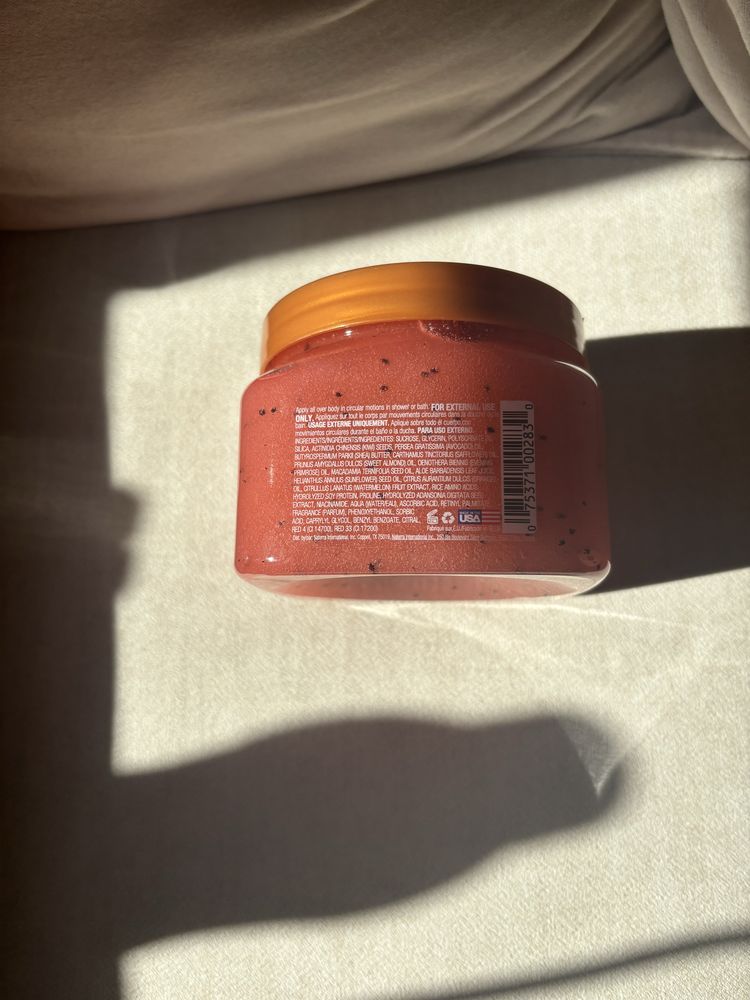 Tree Hut watermelon shea sugar scrub 510g