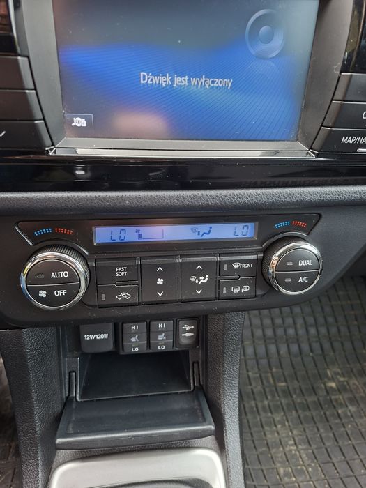 Toyota Corolla 1.6+lpg 2014r