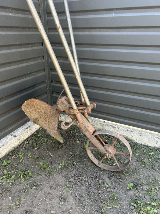 Інвентар огородній сталевий для картоплі: підгортач/плуг та маркер