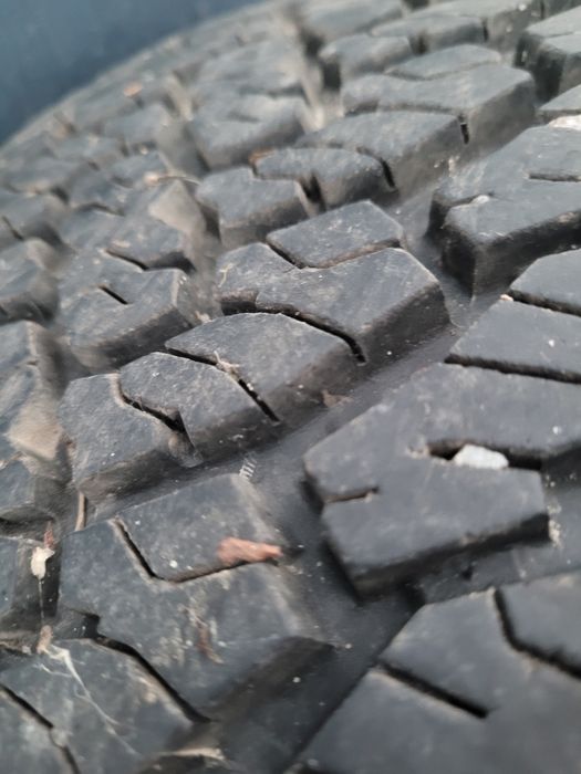 Koła Alufelgi KIA SPORTAGE 215/75 15R Suzuki Vitara Jimny Uaz