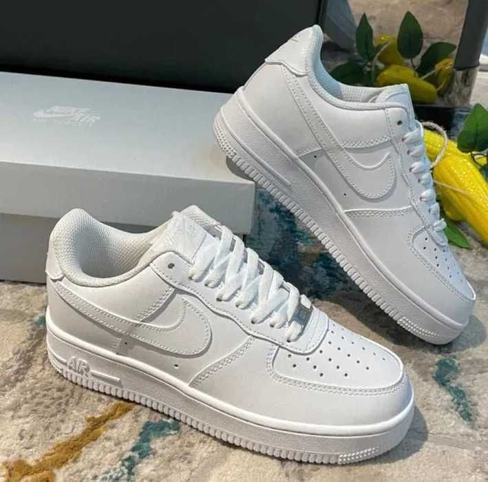 Nike_Air_Force_1_ Low_07_White_Gum_Rozmiar 44