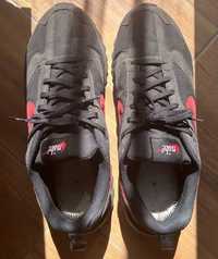 Nike Air Max Dawn University