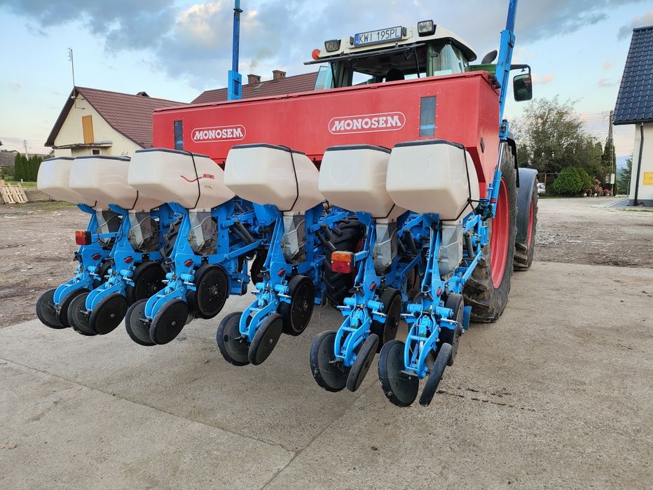 Siewnik MONOSEM NG Plus 4 6 rzędowy