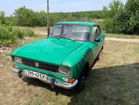 АЗЛК 2140 на полном ходу