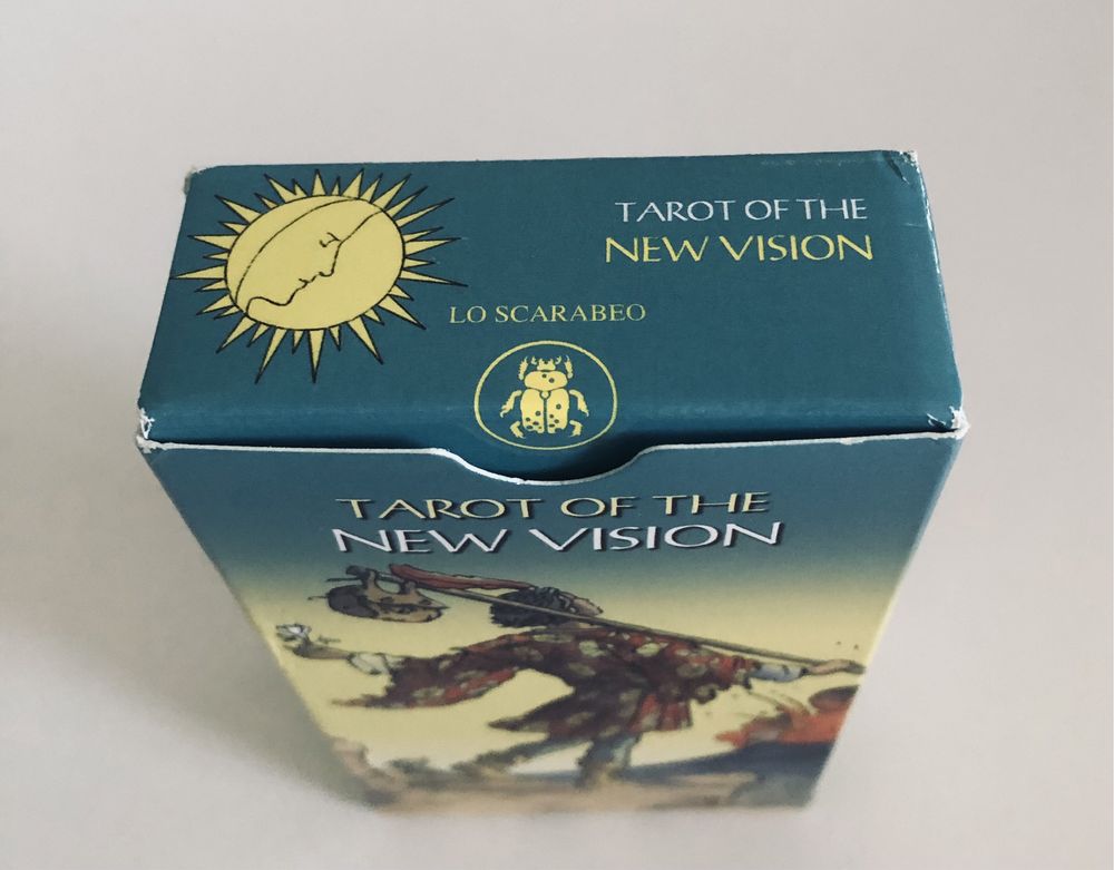 Tarot of the New Vision оригінал