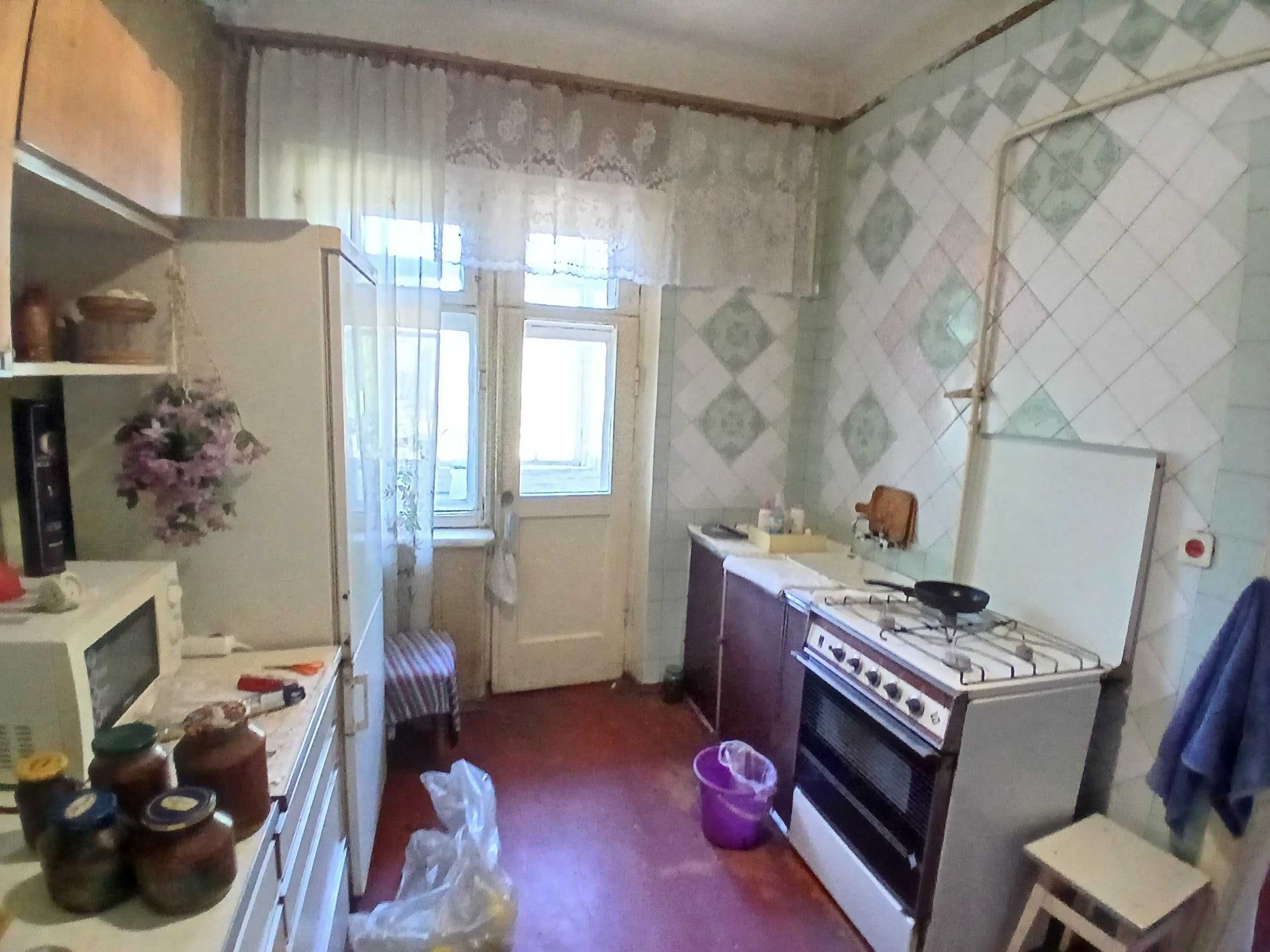 Сдам 2-к квартиру в центре на Металлургов (ДК Кирова) по ул. Рекордная