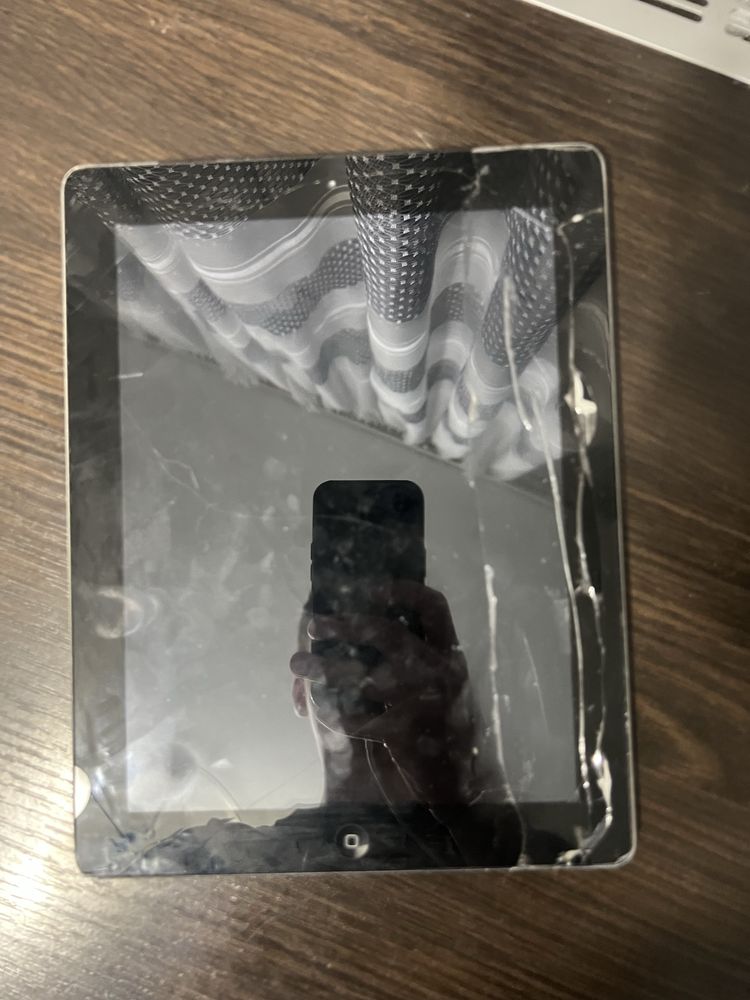 Ipad 2 2шт 16 і 32 гб