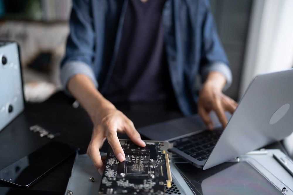 Срочный ремонт ноутбуков, роутеров, телевизоров и принтеров