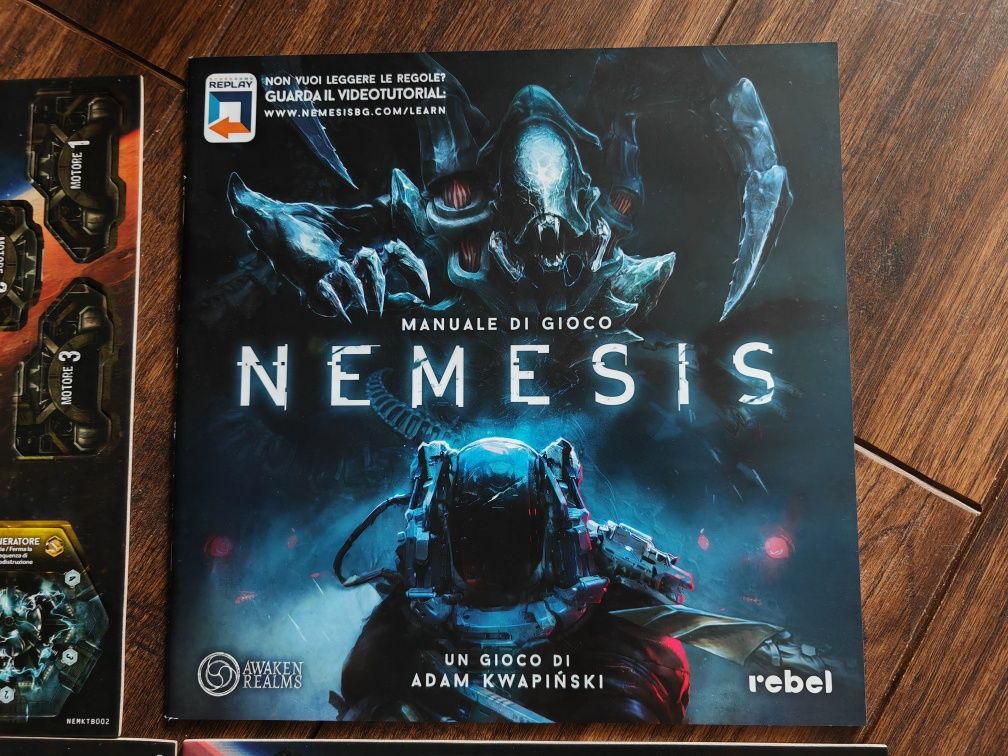 Nowa gra Nemesis po włosku niekompletna