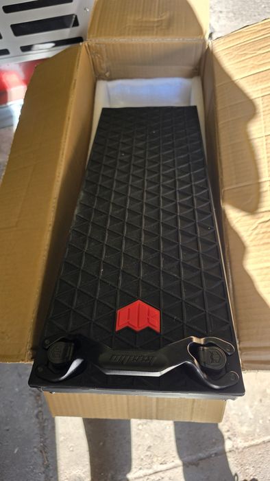 Akumulator kaabo GTR 84v 33ah  ładowarka