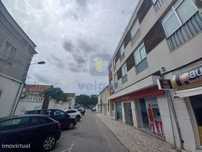 Apartamento de 3 assoalhadas localizado no centro da cidade do Montijo