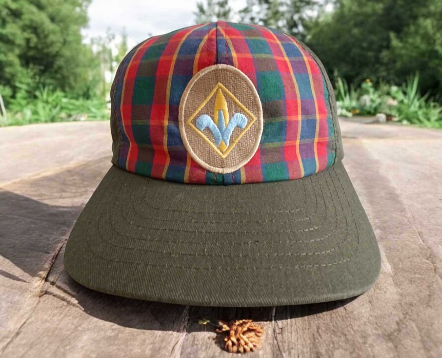 Oliwkowa męska  czapka z daszkiem w kratkę haftowana vintage retro y2k