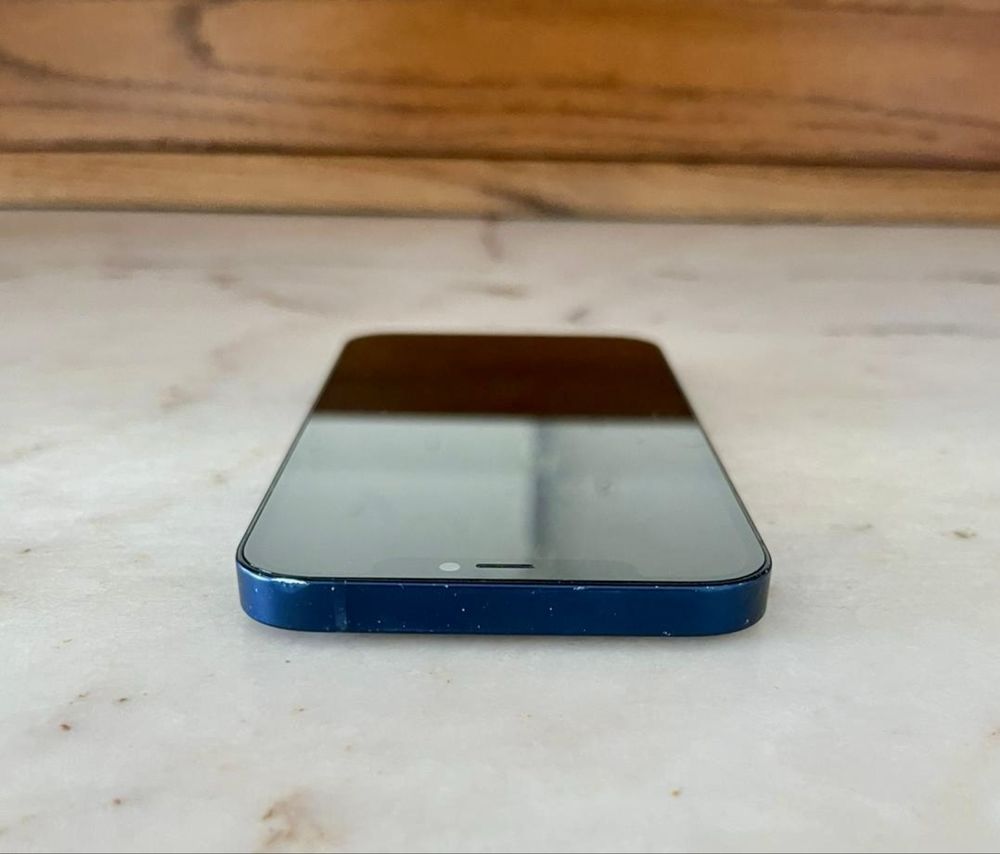 Iphone 12 - bom estado