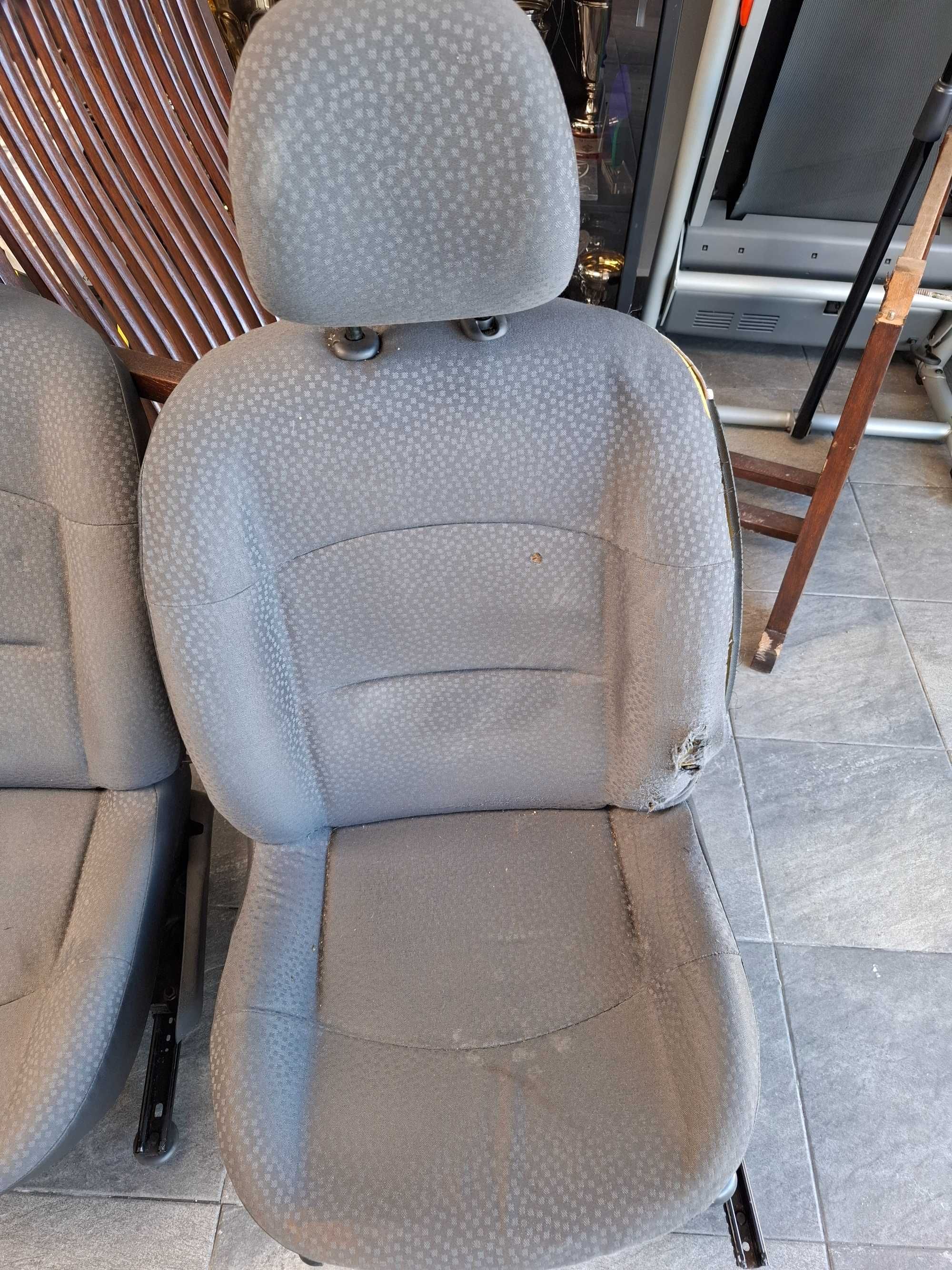 Bancos Renault Clio 2