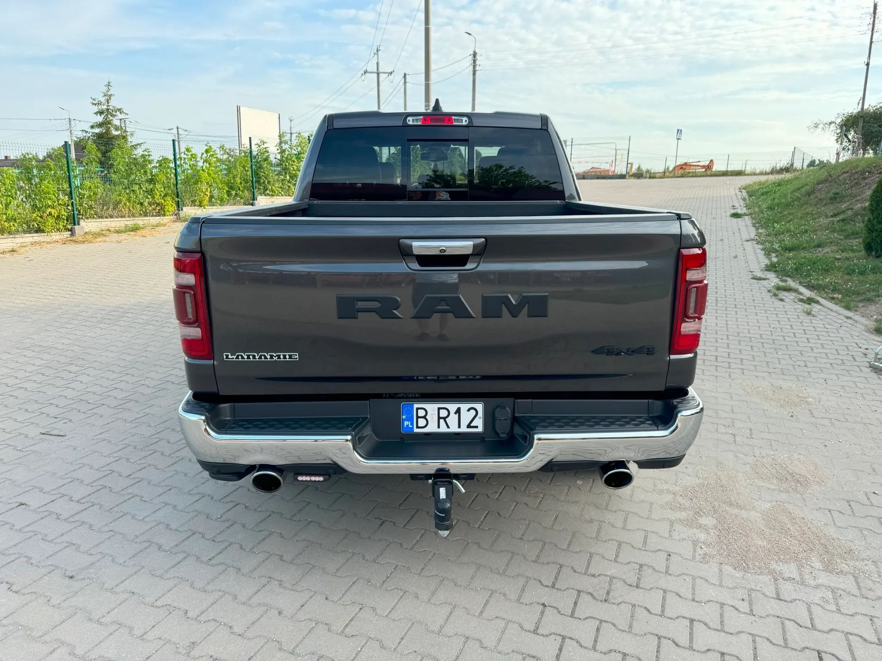 RAM 1500 Dodge Ram 5.7 Hemi 401KM Laramie 4x4 Panorama