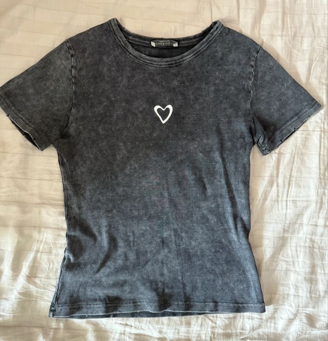 Костюм жіночий штани і футболка