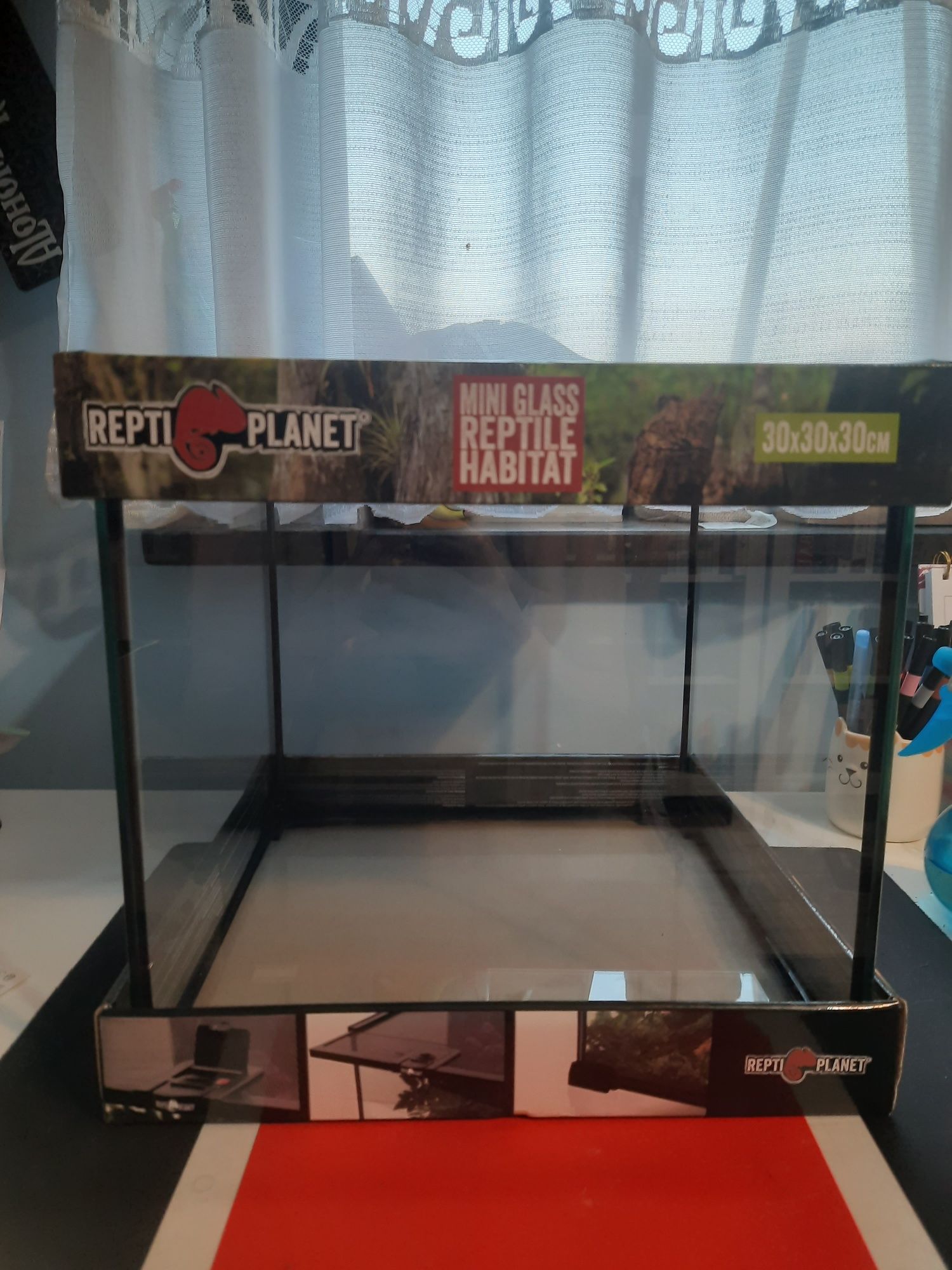 Nowe terrarium szklane 30x30x30 cm