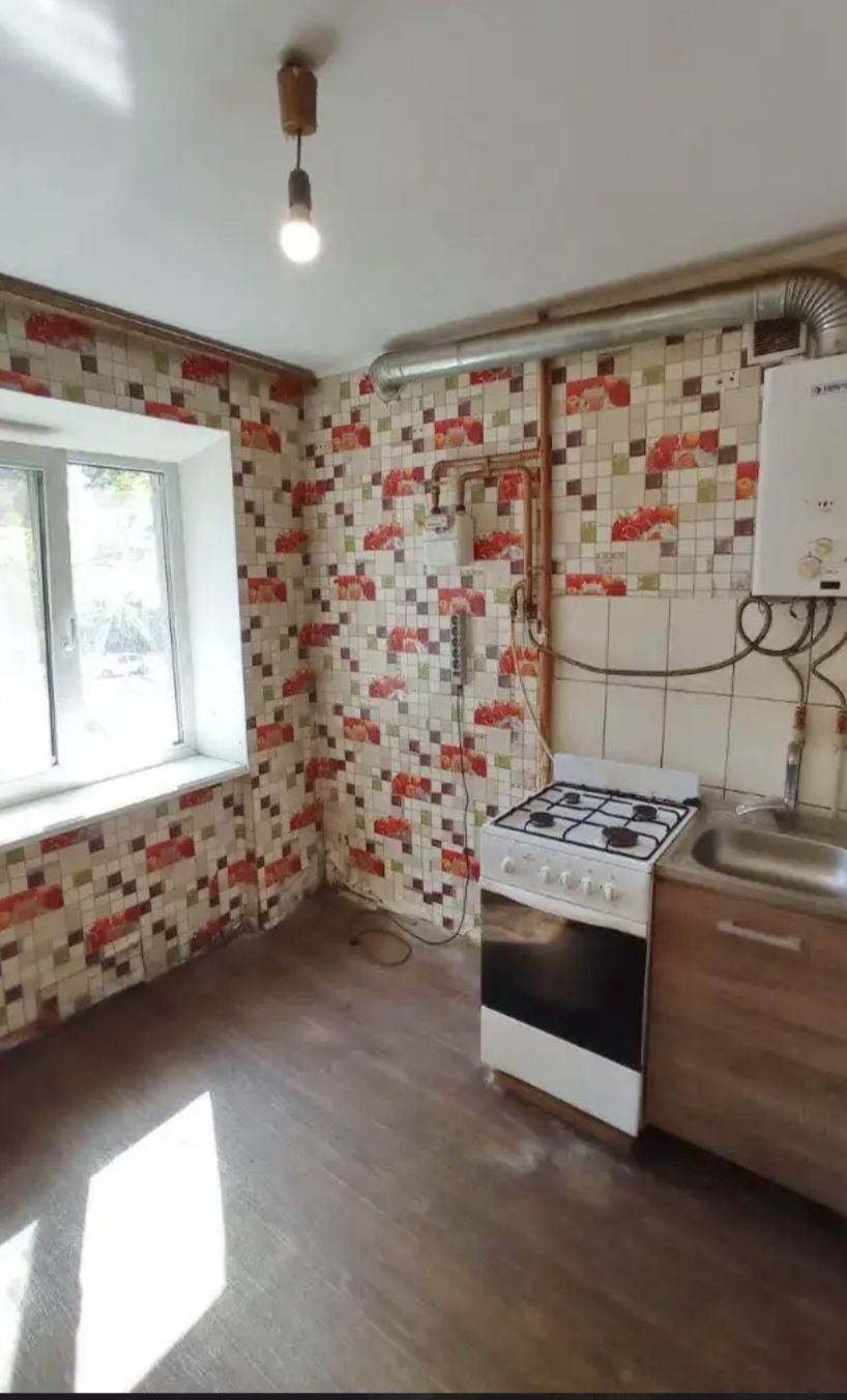 Продам 2 к квартиру пр.Б.Хмельницкого,Терра,12 квартал