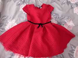 Piękna czerwona sukienka dla dziewczynki 12-18m