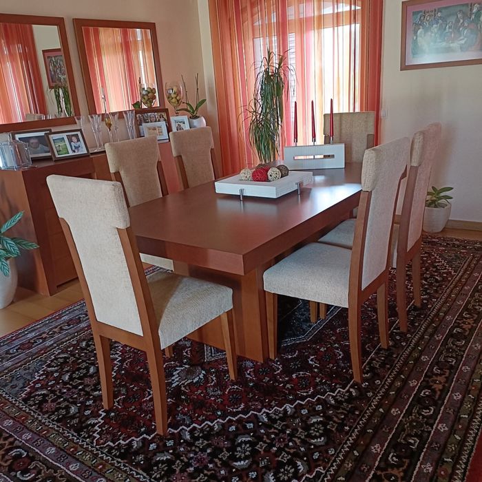 Mesa de jantar como nova