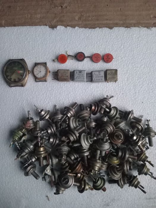 Продам радянські радіодеталі