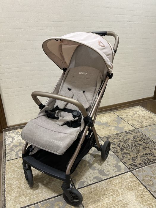 Peg Perego Selfie дитяча погулянкова коляска